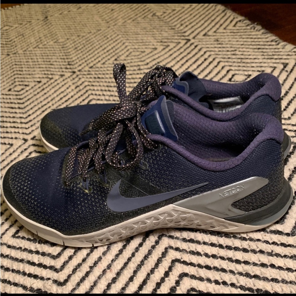 Nike metcon training shoes for women Sz 9.5